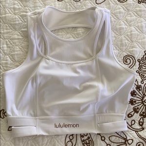 Lululemon top